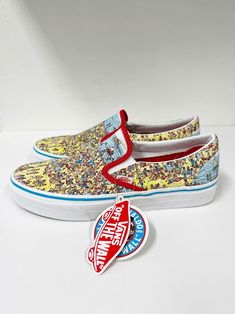 Where's Waldo, Wheres Waldo, Classic Vans, Vans Logo, Vans Slip On, Profile Design, Side Stripe, Style Classic, Men's Style