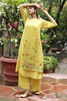 Shop for Desert Shine by Sulochana Jangir Yellow Handwoven Chanderi Sheer Sleeved Kurta And Pant Set for Women Online at Aza Fashions Embroidered Motifs, Types Of Work, Kurta With Pants, Pant Set, Set For Women, Aza Fashion, Sleeve Type, Three Quarter, Pants Set