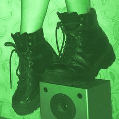 Green Poison Aesthetic, Goth Green Aesthetic, Velvet Green Aesthetic, Green Vampire Aesthetic, Emerald Green Asthetics, Dark Green Aesthetic Outfit, Green Punk Aesthetic, Dark Green Outfit Aesthetic, Green Aethstetic