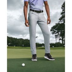 Nike Pga Golf Tour Flex Slim Fit Pants Sky Grey Colorway ++Mens 33x32++ New With Tags Fast Shipping Z10 Golf Bottoms With Pockets And 4-way Stretch, Straight Leg 4-way Stretch Bottoms For Golf, Casual Tapered Leg Golf Pants, Casual Straight Leg Golf Pants, Sporty Straight Leg Pants With Belt Loops, 4-way Stretch Tapered Leg Golf Pants, 4-way Stretch Tapered Golf Pants, Casual Straight Leg Pants For Golf, Casual Nike Golf Bottoms