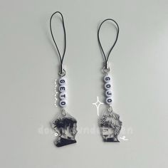 these are handmade + handdrawn matching geto and gojo manga keychains <3 they include their names, a black phone loop and handdrawn gojo + geto portraits! perfect for anyone who loves jujutsu kaisen or for someone who wants some subtle anime merch  !! Name Keychains, Gojo Anime, Gojo Manga, Disney Swag, Study Stationery, Matching Keychains, Cat Keychain, Hello Kitty Iphone Wallpaper