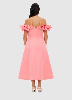 PRODUCT DESCRIPTION Premium off shoulder midi dressFrill sleeveWide V necklineA-line silhouetteInvisible back zip closureFully linedSize runs large, recommend to size down SIZE & FIT 6 8 10 12 14 16 18 Bust 80 85 90 95 101 107 113 Waist 67 72 77 82 88 94 100 Center back length 102.8 104 105.2 106.4 107.6 107.6 108 Hem circumference 205 208 211 214 217 220 223 Pala is 5’10” (178 cm) and wears a size 12 Bust: 39” (99cm) / Waist: 31” (78cm) / Hips: 41” (104cm) Tara Milk Tea, Leo Lin, Off Shoulder Midi Dress, Strawberry Pink, Frill Sleeves, Denim And Lace, Year Of The Dragon, New Arrival Dress, Guest Dresses