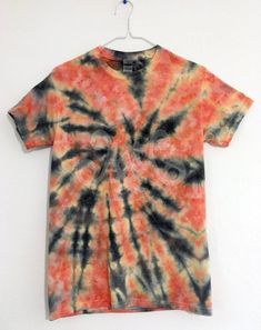 Handmade OOAK tie-dye spiral tee for people who like me enjoy Halloween all year long, embrace the goth/hippie-freak in you.  Available in Adult size Small and Medium. Goth Tie Dye, Casual Halloween Festival T-shirt, Jack O Lantern Tie Dye Shirt, Casual Tie-dye Halloween Top, Bohemian Tie Dye T-shirt For Festivals, Orange Tye Dye Shirt, Halloween Casual Tie Dye T-shirt, Casual Halloween Tie Dye T-shirt, Hippie Hand-dyed Festival T-shirt