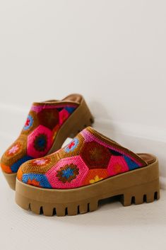 The Hippie Embroidered Clog | MOD Boutique Boho Fall Shoes, Womens Shoe Inspiration, Hippy Shoes, 70s Clogs, Platform Shoes Casual, Mod Boutique, Unexpected Color Combinations, 2024 Shoes, Hippie Shoes