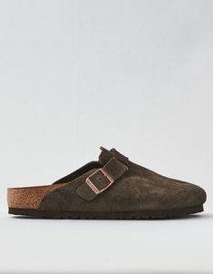 Suede leather upper/Suede footbed lining keeps you comfortable/EVA sole is flexible and lightweight/Adjustable strap with metal pin buckle/“Made in Germany” quality stamp on footbed/Not eligible for promotions | Only ships within the USA Boston Soft Footbed, Mens Sandals Fashion, Men Birkenstock, Clogs Outfit, Birkenstock Men, Mens Clogs, Men's Casual Shoes, Boston Clog, Birkenstock Boston