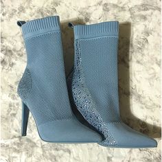 Steve Madden Majesty Nib Blue Mid Calf High Heel Boots Sz 8.5 Nwob Blue High Ankle Heels For Fall, Fitted Blue Ankle Boots, Blue High Ankle Heels For Party, Blue Pointed Toe Heels For Winter, Blue High Heel Boots For Evening, Fitted Light Blue Pointed Toe Boots, Fitted Blue Almond Toe Boots, Elegant Blue Heels For Fall, Elegant Blue Spring Boots