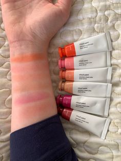 Cloud Paint Swatches, Cloud Paint Glossier, Glossier Skin, Penyimpanan Makeup, Cloud Paint, Glossier Cloud Paint, Make Up Designs, Paint Swatches