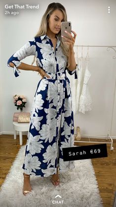 Elegant Spring Shirt Dress With 3/4 Sleeves, Summer Floral Print V-neck Dress For Daywear, Chic Floral Print Dress With 3/4 Sleeves, Chic V-neck Long Sleeve Dress With Floral Print, Summer Floral Print V-neck Shirt Dress, Long Blouse Designs, Ladies Day Dresses, Modest Fashion Hijab, Classic Shirt Dress