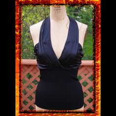 New Without Tags Great Quality Fabric Size M, True To Size Fits 6-8 Range Shown On Size 8 Mannequin Waist Measures 9.25" Laying Flat Unstretched And Stretches Up To 15" Flat Black Fitted Halter Neck Top, Fitted Black Halter Neck Top, Black Halter Top, Black Halter, Halter Top, Quality Fabric, Womens Tops, Range, Silk