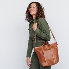 Our Best-selling Bianca, re-invented! Multi-functional, with multiple pockets for storage, hidden phone pocket, + complete organizer makes this heirloom quality bag perfect for your everyday. Details 100% Full-grain leather handcrafted by artisans in South America and India. Every hide is unique so you will notice natural variations in the grain texture and shading which are hallmarks of high-quality. Features 3 exterior pockets + one hidden phone pocket Top zip entry to main compartment Interio Fall Tote Bag, Fall Tote, Fashion Background, Bohemian Aesthetic, Uptown Girl, Grain Texture, Favorite Sweater, Genuine Leather Bags, Pocket Top