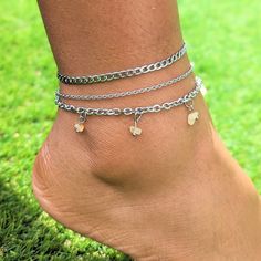 Natural Anklet Stack Cable Chain Anklet Stack Raw Gemstone Anklet Anklet Combo Gold Anklet Stack Silver Anklet Stack Includes: 3 Anklets - Dainty, Chunky & Gemstone Choose your desired option for the Gemstone Anklet from the options provided. 🔍 PRODUCT SPECIFICATIONS ● Handmade ● 18k Gold Plated, Stainless Steel ● Tarnish Free ● Length 22cm + 3cm extender for adjustable length ● Dainty Chain - approximate width: 2mm ● Cable Chain - approximate width: 4mm ● Curb Chain - approximate width: 4mm ● Can be a spiritual healing gift for yourself or a loved one Notes: These are natural crystals so please expect variation in color, shape, and size as each stone is unique. 👉 FOLLOW US FOR MORE UPDATES -- Make sure to favorite our shop and follow us at:  Instagram: https://www.instagram.com/thelover Casual Silver Anklets For Festival, Casual Metal Anklets For Summer, Silver Casual Anklets For Festival, Trendy Silver Anklets For Festival, Handmade Spiritual Gold Anklet, Anklet Stack, Beach Anklets With Adjustable Metal Chain, Adjustable Gold Crystal Anklets, Gemstone Anklet