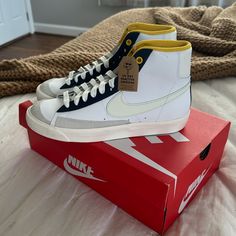 New In Box Nike Blazer Mids Sz Youth 7 Women’s 8.5 Sun Reactive Swoosh Symbol Blazer Mids, Trendy Shoes Sneakers, Nike Blazer, Nike White, Kids Nike, Trendy Shoes, White Nikes, Kids Shoes, Nike Shoes