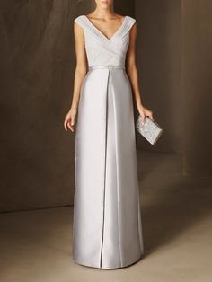 Sheath / Column Minimalist Elegant Wedding Guest Formal Evening Dress V Neck Sleeveless Floor Length Chiffon with Beading 2022 2023 - CAD $203.99 Wedding Guest Formal, Gown Elegant, Mother Of The Bride Dresses Long, Evening Dresses Online, Mother Of Groom Dresses, Dress Wedding Guest, Cheap Evening Dresses, Evening Dress Floor Length, Mob Dresses