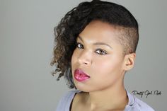 braid out on natural hair | shaved sides natural hair Shaved Sides Natural Hair, Women With Shaved Sides, Natural Haircuts, Black Women Short Hairstyles, Braiding Styles, Natural Hairstyle, Makeup And Beauty Blog