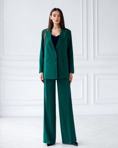 Fabric: tiar Cotton 65%, polyester 35% Peak-lapel Single-breasted No vent Oversized blazer Palazzo pants Included: blazer and pants Emerald Green Outfits For Women, Pantsuit Prom, Pantsuit Wedding, Formal Pantsuit, Emerald Green Outfit, Pantsuit For Women, Green Outfits For Women, Silk Pant Suit, Wedding Pantsuit