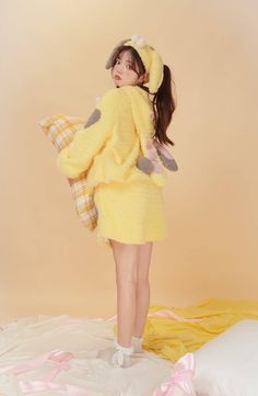 This price is for a top and a pair of shorts only.   	 		 			Size 			S 			L 		 		 			Bust 			114 			122 		 		 			Shoulders 			69 			72 		 		 			Full Length 			54 			57 		 		 			Cuff 			20-44 			22-49 		 	      	 		 			Size 			S 			L 		 		 			Waist 			62-96 			68-104 		 		 			Full Length 			34 			36 Cute Yellow Shorts For Spring, Yellow Short Pajama Shorts For Spring, Playful Yellow Sleepwear For Pajama Party, Cute Short Yellow Bottoms, Cute Yellow Loungewear Bottoms, Cute Yellow Bottoms For Loungewear, Casual Yellow Pajama Party Sets, Yellow Casual Sets For Pajama Party, Casual Yellow Sets For Pajama Party