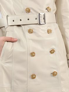 Long Leather Coat, Classic Trench Coat, Sash Belts, Coat Design, Italian Style, Leather Coat, Tan Leather, Timeless Elegance, Trench Coat