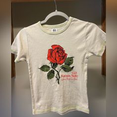 Kansas Rose Tee Never Worn Size S Non Smoking Home Bundle And Save Summer Graphic Tee With Rose Print, Rose Print Tops For Spring, Spring Graphic Tee With Rose Print, Spring Rose Print Graphic Tee, Rose Print Tops For Summer, Casual Rose Cotton Top, Casual Rose Print Tops In Rose Color, Casual Rose Print Tops, Casual Rose Tops With Rose Design