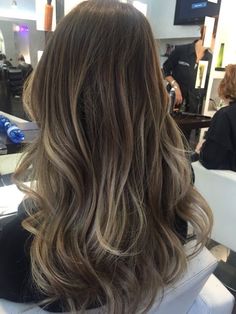 Layers Straight, Hottest Haircuts, Haircuts For Long Hair With Layers, Hot Haircuts, Brown Hair Inspo, Brunette Hair With Highlights, Long Face Hairstyles, Long Hair Color, Hair Done