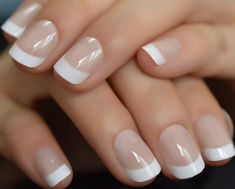 Pale Blush French Tip Acrylic Short Natural Round Press Ons (24 Count). Glue/Adhesive Sold Separately. ~Full Coverage ~Press Ons Includes: ~1 Package of Nails ~1 Free Gift ~Instructions Full Nail Tips, French Nail Tips, White French Nails, Short Fake Nails, Nagel Tips, Manicure Tips, Fake Nails With Glue, French Nail, Nailed It