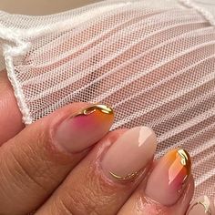 Tequila Sunrise Nails Summer, Tropical Vacation Nails Simple, Sunrise Nails, Orange Nails Design, Vacation Nails Summer, Fun Vacation Nails, Nails For Vacation, Orange Summer Nails