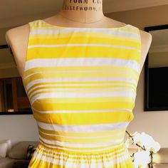 Lilly Pulitzer Silk Striped Dress Fit And Flare Style Classic Spring Style Size 8 Us Total Length Approx 38" Skirt Drop From Waist 23" 100% Silk Self 100% Acetate Lining For A Fuller Body Underskirt Good Used Condition Lightly Worn A Seam Pulling - See Pic- It's A Simple Repair Chic Yellow Lined Midi Dress, Yellow A-line Lined Dress, Lined Yellow Summer Dress, Yellow Lined Dress For Summer, Elegant Yellow Lined Midi Dress, Yellow Lined Midi Dress For Summer, Yellow Lined Fitted Midi Dress, Summer Yellow Lined Dress, Yellow Lined Summer Dress