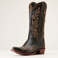 Hazen Western Boot | Ariat Graphic Tee And Jeans, Work Boots Men, Western Boot, Romantic Dress, Goodyear Welt, Dress And Heels, Cowgirl Boots, Western Style, Western Boots