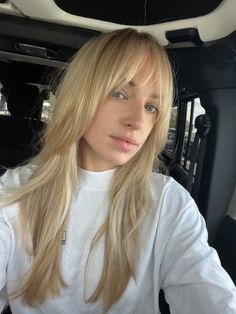 Whispy Front Bangs Long Hair Blonde, Cute Bangs Ideas, 70s Blonde, Long Layers Bangs, Whispy Front Bangs Long Hair, Thick Blonde Hair, Soft Blonde Hair, Blonde Hair With Bangs, Blonde Bangs