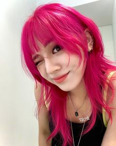 Fun Hair Dye Ideas, Pink Hair Goth, Magenta Hair, Pink Hair Dye, Colour Hair