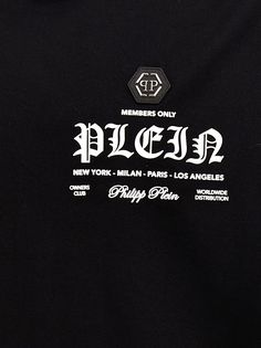 Cotton T-shirt with front rubberized logo, crew neck, short sleeves. Composition: 100% cotton Philipp Plein T Shirt, Rubber Patch, John Lobb, Customer Stories, Logo T, Philipp Plein, Cotton Logo, Logo T Shirt, Luxury Retail