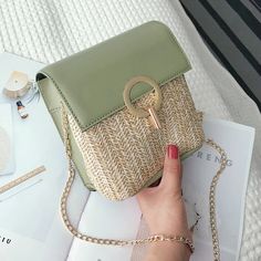 Trendy Green Pouch Bucket Bag, Trendy Crossbody Straw Bag For Travel, Green Shoulder Bucket Bag With Mobile Phone Holder, Green Shoulder Bucket Bag With Mobile Phone Pocket, Chic Green Bucket Bag With Mobile Phone Holder, Green Shoulder Bucket Bag With Phone Pocket, Chic Green Bucket Bag With Phone Pocket, Trendy Large Capacity Bucket Phone Bag, Trendy Travel Phone Bag For Spring