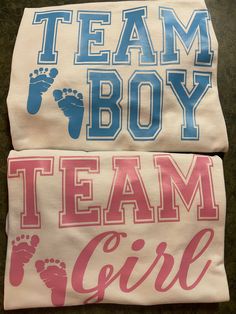 Gender reveal shirts can be made in any size. However pricing goes up additional 3.00 after xl. You may also choose a different tshirt color if you would like. Pink Long Sleeve T-shirt For Gender Reveal, Cute Cotton Shirt For Gender Reveal, Family Matching Cotton Shirt For Gender Reveal, Long Sleeve T-shirt With Letter Print For Gender Reveal, Blue T-shirt For Gender Reveal With Text Print, Pink Tops For Gender Reveal With Custom Print, Pink Custom Print Top For Gender Reveal, Pink Tops With Custom Print For Gender Reveal, Casual T-shirt With Custom Print For Gender Reveal