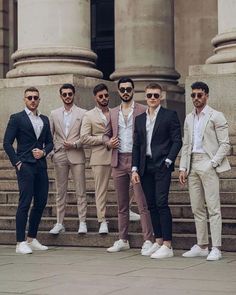 Wedding Guest Outfit Men, Male Wedding Guest Outfit, Wedding Guest Men, Casual Wedding Outfit, Wedding Guest Suits, Men In Suits, Formal Attire For Men, Suits And Sneakers, Formal Dresses For Men