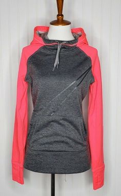 Nike Therma Fit Women’s Pullover Hoodie Sweatshirt Size XS Gray /Pink Excellent Pre-owned Condition No flaws Measurements included in the photos THANK YOU FOR YOUR INTEREST ❤ BUYER is responsible for checking measurements before buying. I am not responsible if an item does not fit. Please do not expect me to have knowledge every clothing company’s sizing. (All companies have sizing charts you can look up online) I list according to what is specified on the inner size tag and I provide measuremen Nike Gym Hoodie, Pink Long Sleeve Sweatshirt With Drawstring Hood, Pink Crew Neck Top With Kangaroo Pocket, Pink Long Sleeve Top With Kangaroo Pocket, Sporty Long Sleeve Pink Hoodie, Pink Long Sleeve Sweatshirt For Sportswear, Pink Crew Neck Hoodie With Drawstring, Pink Long Sleeve Sportswear Sweatshirt, Pink Winter Sports Hoodie