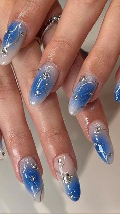 French Manicure Long Nails, Blue Ombre Nails, Aura Nails, Pretty Gel Nails, Blue Nail, Jelly Nails, Silver Nails, Minimalist Nails