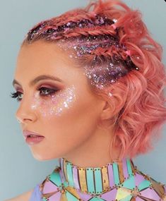 Coachella Make-up, Rave Hairstyles, Coachella Hair, Coachella Makeup, Make Carnaval, Festival Makeup Rave, Festival Make Up, Rave Hair