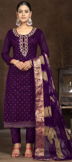 Purple and Violet color Salwar Kameez in Chanderi Silk fabric with Cut Dana, Sequence, Weaving work Purple Colour Suit, Raya Dress, Suit Punjabi, Silk Anarkali Suits, Eid Dress, Straight Suit, Frock Style, Bollywood Dress, Palazzo Suit