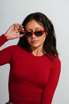 in collaboration with Reality Eyewear we created unique sunglasses that are the perfect accessory to any outfit, especially twinflames. sweats! these glasses are made with 100% recycled material. Category 3 lenses - high protection against sunglare and good UV protection Unique Sunglasses, Uv Protection, Lenses, Street Wear, Sunglasses, Red