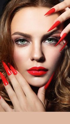 Nail Photoshoot, Nails And Makeup, Christmas Nail Colors, Long Fingernails, Long Stiletto Nails, Red Manicure, Nails Nailpolish, Holiday Nail Art, Nail Jewelry