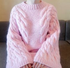 Chunky Knit Sweater Outfit, Chunky Sweater Outfit, Pink Knitted Sweater, Knit Sweater Oversized, Pink Oversized Sweater, Knit Sweater Outfit, Chunky Oversized Sweater, Oversized Knit Sweater, Chunky Cable Knit Sweater