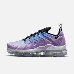 Style No. DZ5204-500 Color: Lilac/Black/University Blue/Barely Grape The Nike Air VaporMax Plus looks to the past to propel you into the future. With a design that nods to the futuristic '98 Air Max Plus, these kicks feature VaporMax Air technology to ramp up the comfort. Plus, soothing lavender and calming blue hues highlight the head-turning design, helping you walk into tomorrow with balance and serenity. VaporMax Air technology provides lightweight cushioning. Floating plastic cage around th Air Vapormax Plus, Nike Air Vapormax Plus, Air Vapormax, Cute Nikes, Red Nike, Air Max Plus, Into The Future, Nike Air Vapormax, University Blue