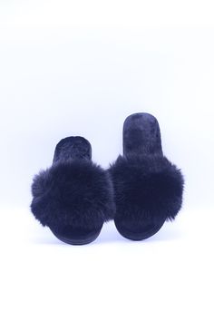 *COMFORTABLE:  Soft fur will keep your feets warm and cozy. Idea for indoors and outdoors.  *STYLISH: Trending slippers. They are of very high quality and soft. *SOLE: These fashionable slippers are very durable and made of anti-slip rubber sole.   *Material : Foam cushion is for your extra comfort and it is ultra-light. (foam cushion not available on multi colour Slipper) All orders received before 14:00 GTM Monday to Friday (excludes Bank Holidays) will be dispatched day. Comfy Indoor Winter Slippers, Comfortable Warm Indoor Slippers, Cozy Black Slippers For Indoor Use, Cozy Black Indoor Slippers, Winter Lounging Slippers With Round Toe, Winter Indoor Slippers With Plush Lining, Fluffy Slippers For Winter Loungewear, Faux Fur Slippers With Round Toe For Winter, Winter Slippers With Faux Fur Lining For Loungewear