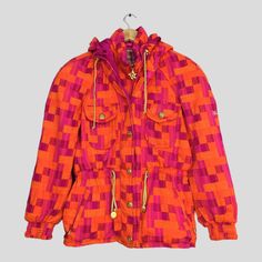 "Vintage Phenix Ski Wear Abstract Pop Art Hoodie Jacket Women Medium Phenix Snow Gear Orange Neon Jacket Snowboarding Skiing Winter Size M Please contact me for any questions about this clothing before buying. Size on tag : None but fits like Size M (check measurements below) Measurement : Armpit to armpit : 20.5\" inches Back collar to hem (total length) : 27\" inches Weight : 0.99 kg Condition : Good Condition. No holes and no stains. Delivery / Postage :- DHL EXPRESS / EXPEDITED = 3-5 busines Casual Outerwear With Detachable Hood For Ski Season, Casual Hooded Windbreaker For Skiing, Casual Windbreaker For Snowboarding, Casual Fall Windbreaker For Skiing, Multicolor Fall Outerwear For Hiking, Casual Long Sleeve Outerwear For Skiing, Multicolor Windbreaker With Drawstring Hood For Winter, Retro Hooded Outerwear For Winter Sports, Casual Windbreaker For Snowboarding And Ski Season