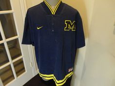 "Pre-Owned Sewn Warmup - Pretty Good Condition For Age - no holes or tears - HAS SOME SPOTS ON FRONT (LAST 2 PHOTOS) - - Nike - Authentic vintage -- - -- SEE PHOTOS Pit to Pit 28.00\" Top to Bottom 33.00\" Tag: Adult 2XL Vtg 90's Nike Blue Sewn Michigan Wolverines NCAA Jersey Warmup Jersey Shirt Adult 2XL Bin 5-H 5 H - 54 JMP  Brand: Nike Sport: Basketball Pre & Post Season: Regular Season Size: 2XL Color: Blue Product: wARMUP Team: Michigan Wolverines Gender: Men Country/Region of Manufacture: Photo Nike, Kids Jackets, Sport Basketball, Nike Vintage, Michigan Wolverines, Nike Sports, Nike Blue, 2 Photos, Jersey Shirt