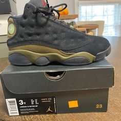 3y Jordan 13’s Retro Black High-top Jordan Shoes For Outdoor, Black Low-top Jordan Shoes For Outdoor, Black Jordan Shoes With Round Toe For Outdoor, Outdoor Black Jordan Shoes, Orange Jordan, Jordan Green, Jordan 11s, Jordan 4’s, Jordan Retro 3