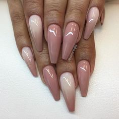 Ombre (frosted/"naked") med inspo från @baggesnaglar Ombre Nail Art Designs, Purple Nail, Ombre Nail Designs, Nail Art Ombre, Get Nails, Dipped Nails, Fancy Nails, Powder Nails