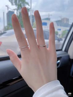 Hand Claims Shifting, Hands Claims For Dr, Handclaims For Dr, Pretty Hands Korean, Pretty Small Hands, Hand Claims For Dr, Rings On Hand Aesthetic, Pretty Hands Aesthetic, Korean Hands