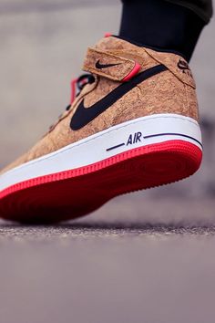 Gucci Men Shoes Sneakers Sneaker Trend, Nike Air Force 1 Mid, Sneakers Vans, Nike Shoes Cheap, Nike Free Shoes, Nike Free Runs, Nike Shoes Outlet, Cheap Nikes, Nike Roshe