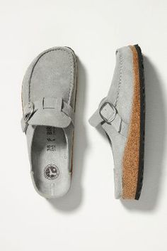 Birkenstock Clogs Casual, Styling Clogs Birkenstock, Birkenstock Clog Womens, What To Wear With Birkenstock Buckley, Clogs Shoes Nordstrom, Jeans And Birkenstocks Clogs, Casual Flat Clogs, Birkenstock Clogs Womens, Wearing Birkenstock Clogs