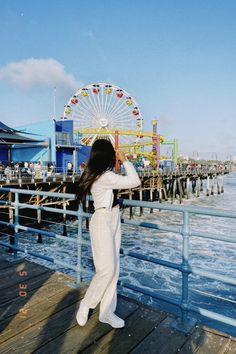 Santa Monica Pier
California 
Sunset Santa Monica Pier Outfit Winter, Santa Monica Aesthetic Outfit, Winter Los Angeles Outfit, La Instagram Pictures, La Picture Ideas, Santa Monica Photoshoot, Santa Monica Picture Ideas